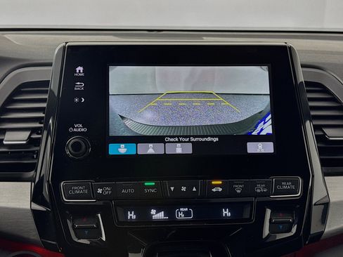 Certified 2023 Honda Odyssey Sport image 13