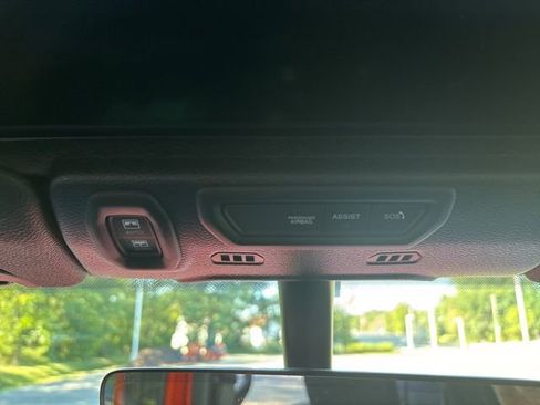 Used 2023 Jeep Wrangler Altitude image 36