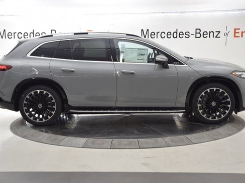 New 2026 Mercedes-Benz EQS 550 4MATIC SUV image 7