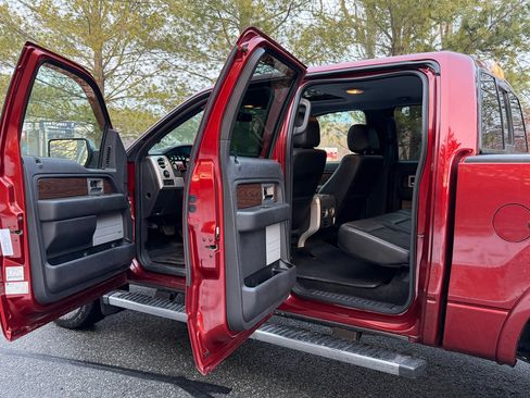 Used 2014 Ford F150 Lariat w/ Equipment Group 502A Luxury image 5