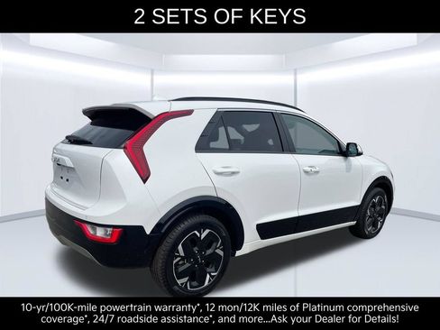 Certified 2023 Kia Niro Wind w/ Wind Preserve Package FWD image 6