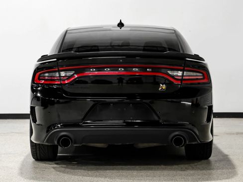 Used 2020 Dodge Charger Scat Pack w/ Plus Group RWD image 6