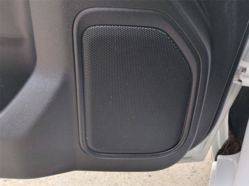 Used 2022 Chevrolet Silverado 2500 LTZ AWD/4WD image 14