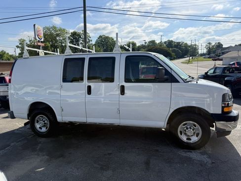 Used 2019 Chevrolet Express 2500 w/ Driver Convenience Package RWD image 4