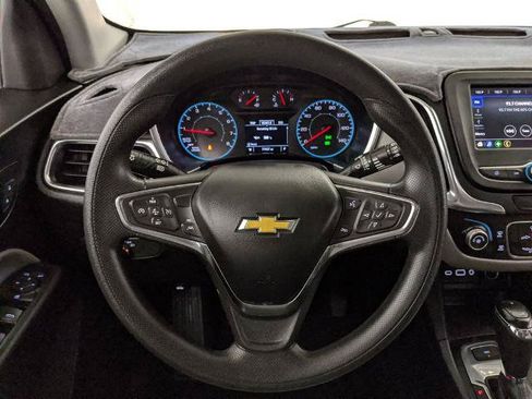 Used 2020 Chevrolet Equinox LS w/ LPO, Floor Liner Package AWD/4WD image 10