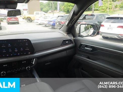 Used 2025 Chevrolet Tahoe LT AWD/4WD image 20