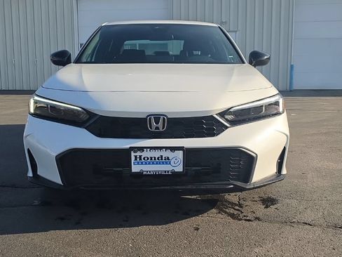 Used 2025 Honda Civic Sport image 2