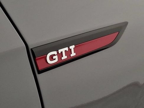Used 2024 Volkswagen GTI SE FWD image 32