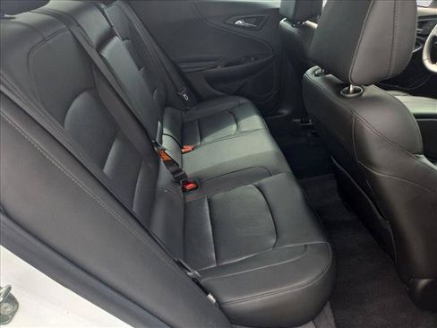Certified 2017 Chevrolet Malibu Premier w/ Premier Sun and Wheel Package FWD image 20