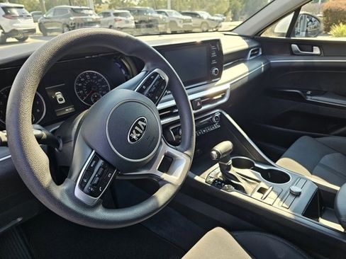 Used 2021 Kia K5 LXS image 32