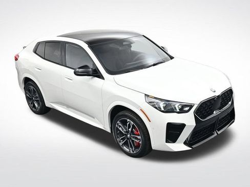 New 2026 BMW X2 xDrive28i w/ Technology Package AWD/4WD image 23