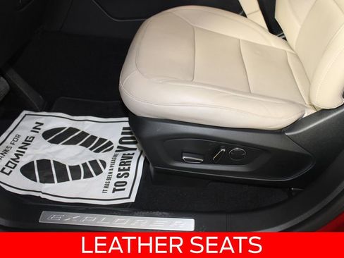 Certified 2020 Ford Explorer Limited w/ Class III Trailer Tow Package image 11