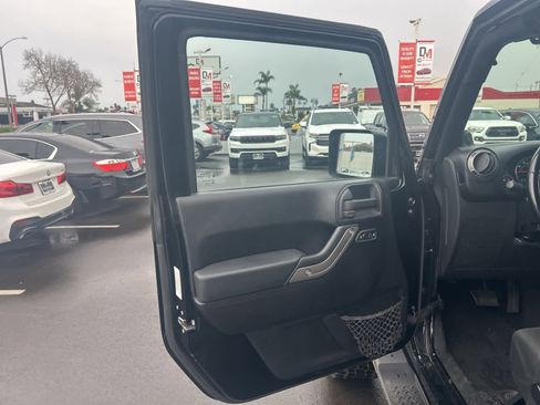 Used 2011 Jeep Wrangler Unlimited Sport image 24