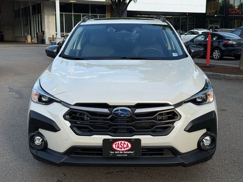 Used 2024 Subaru Crosstrek 2.0i Premium AWD/4WD image 3