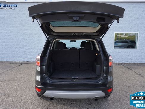 Used 2017 Ford Escape SE AWD/4WD image 16
