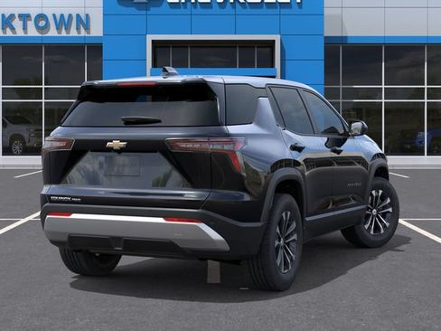 New 2027 Chevrolet Equinox LT w/ Convenience Package II AWD/4WD image 4