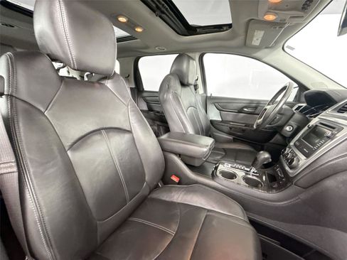 Used 2014 GMC Acadia SLT image 44