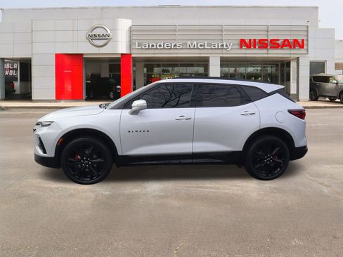 Used 2019 Chevrolet Blazer RS w/ Sun and Wheels Package image 6