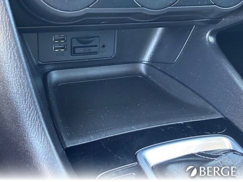 Used 2018 MAZDA MAZDA3 Sport image 26