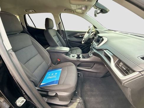 Used 2022 GMC Terrain SLE image 28