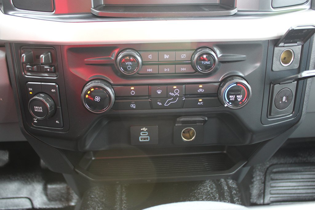 Used 2024 Ford F250 XL w/ XL Chrome Package AWD/4WD image 29