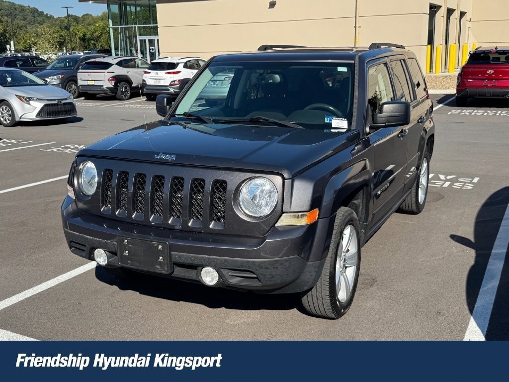 Used 2016 Jeep Patriot Latitude w/ Sun/Sound Group AWD/4WD image 1