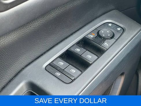 Used 2024 Nissan Pathfinder Rock Creek AWD/4WD image 19