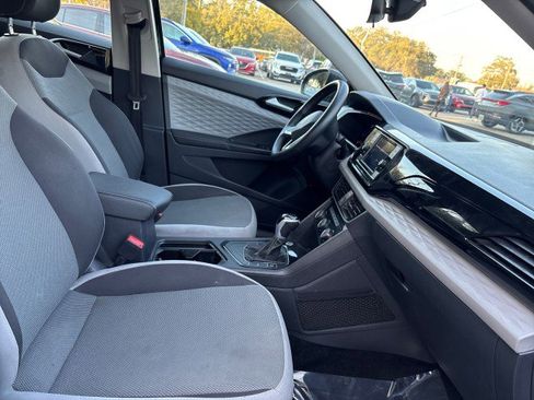 Used 2024 Volkswagen Taos S image 13