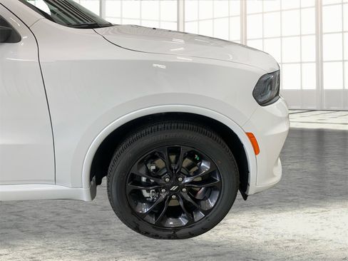 Used 2025 Dodge Durango GT w/ Blacktop Package image 21