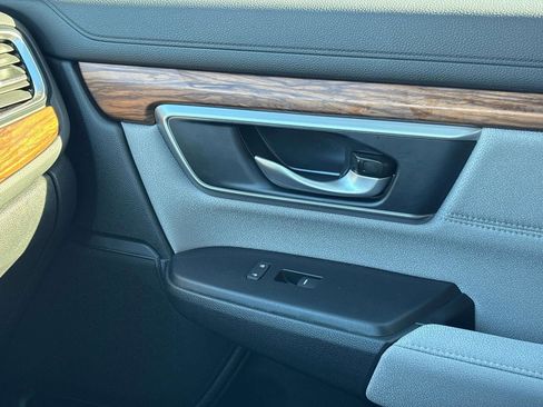 Certified 2021 Honda CR-V EX image 33