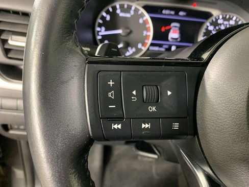 Used 2023 Nissan Rogue SV w/ SV Premium B Package image 20