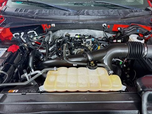 Certified 2019 Ford F150 XLT w/ Equipment Group 302A Luxury image 29