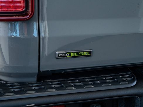 Used 2021 Jeep Gladiator Rubicon image 24