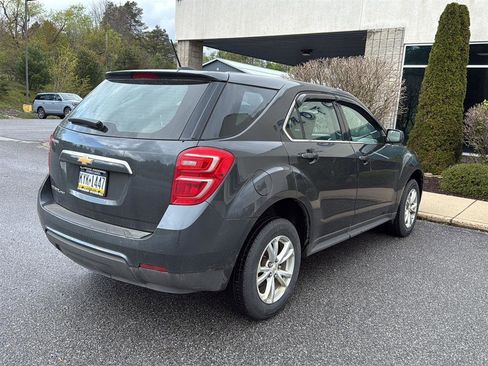 Used 2017 Chevrolet Equinox LS AWD/4WD image 5