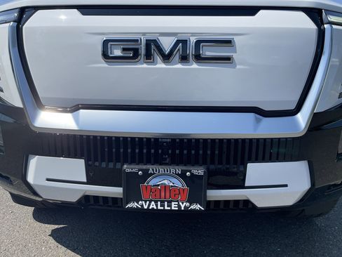 New 2025 GMC Sierra EV Denali image 65