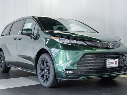 New 2026 Toyota Sienna XLE Woodland Edition