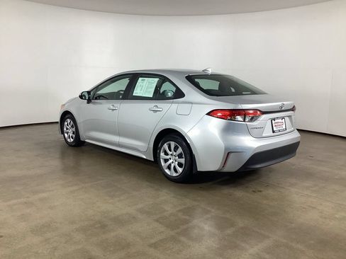 Used 2023 Toyota Corolla LE FWD image 14
