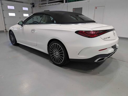 Used 2026 Mercedes-Benz CLE 300 4MATIC Cabriolet image 16