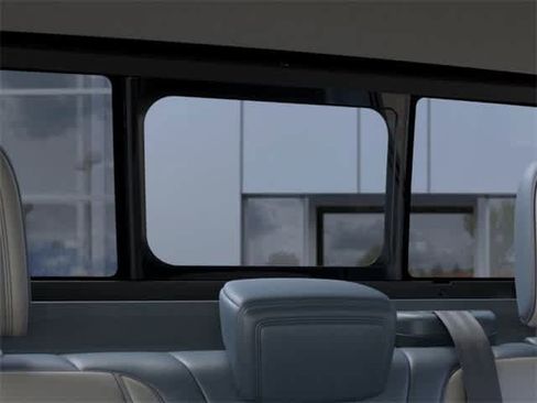 New 2025 Ford Maverick Lariat w/ 4K Tow Package image 24