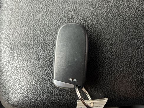 Used 2018 RAM 1500 Sport w/ Convenience Group image 40