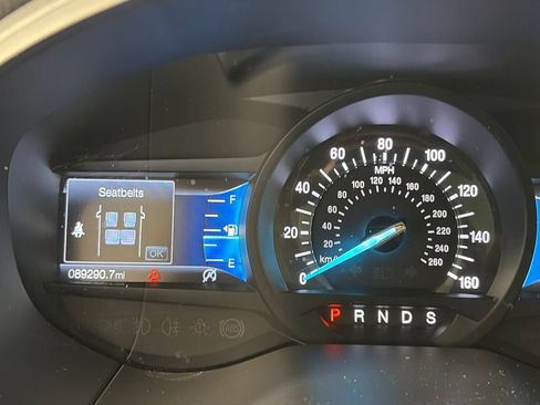Used 2022 Ford Edge Titanium AWD/4WD image 15