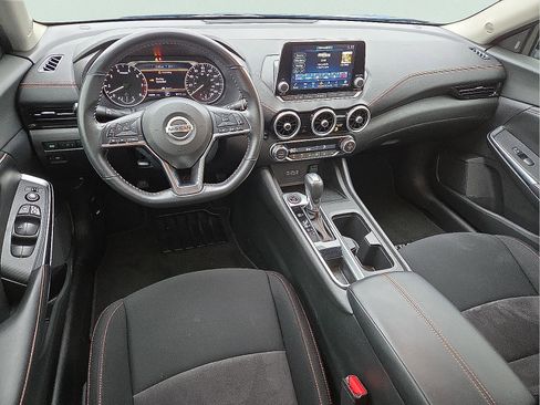 Used 2023 Nissan Sentra SR w/ Trunk Package image 11