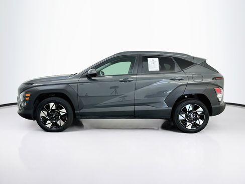 Used 2025 Hyundai Kona SEL AWD/4WD image 4