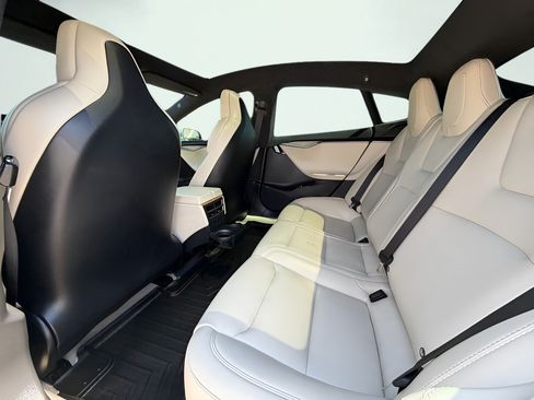 Used 2019 Tesla Model S Performance AWD/4WD image 26