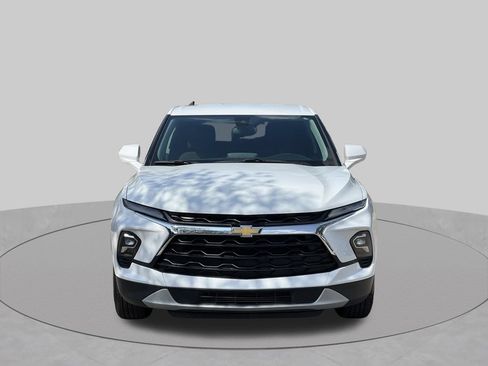 Used 2025 Chevrolet Blazer LT FWD image 8