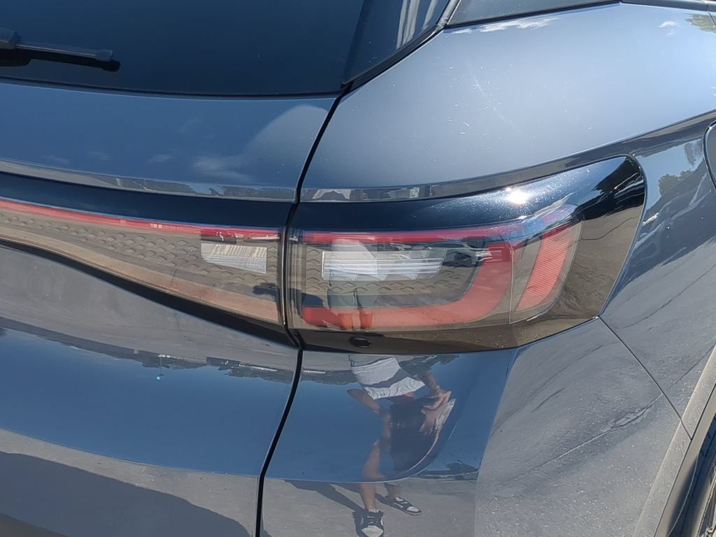 Certified 2023 Volkswagen ID.4 Pro S RWD image 8
