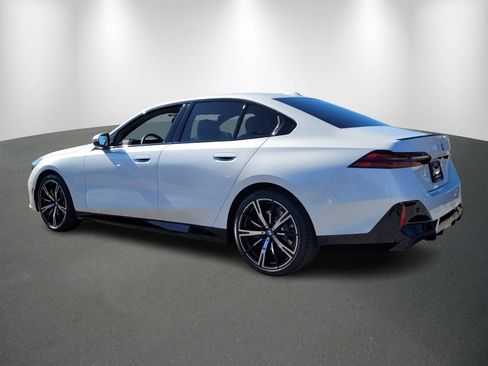 New 2026 BMW 530i w/ M Sport Package image 5