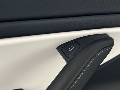 Used 2021 Tesla Model 3 Long Range image 31