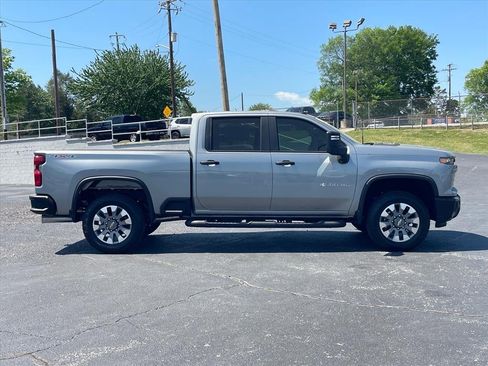 New 2026 Chevrolet Silverado 2500 Custom w/ Custom Value Package AWD/4WD image 9