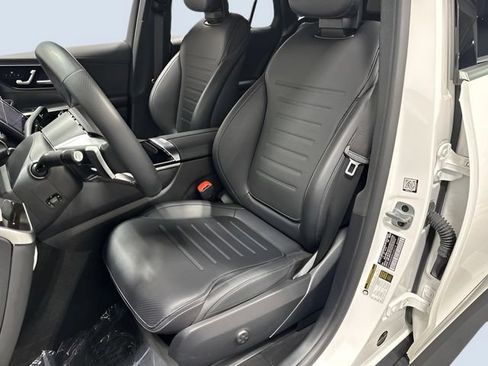 Certified 2024 Mercedes-Benz GLC 300 4MATIC image 28